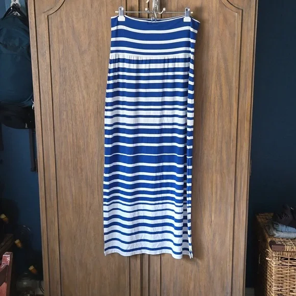 Athleta long skirt, size L - Picture 1 of 3